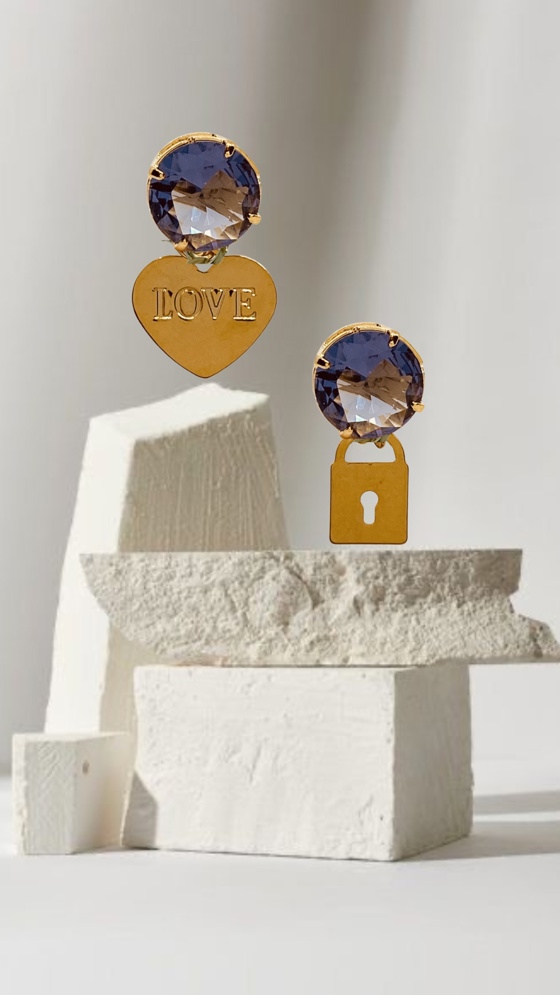 13 Brinco Amor cristal roxo 