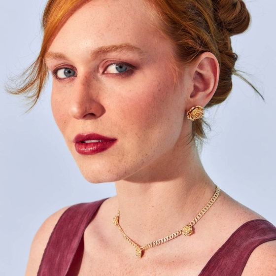 Brinco de Flor Dourado LPZL187