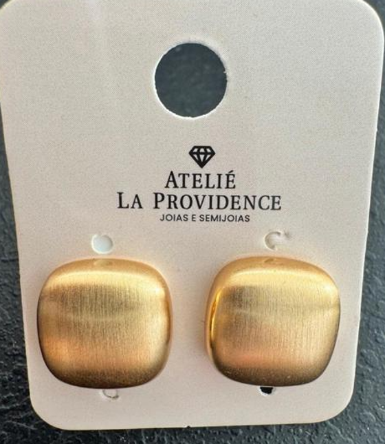 Brinco Quadrado Fosco Dourado LPLB07