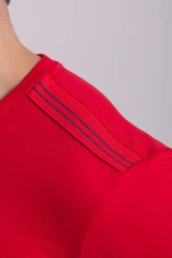 Careca detalhe no ombro