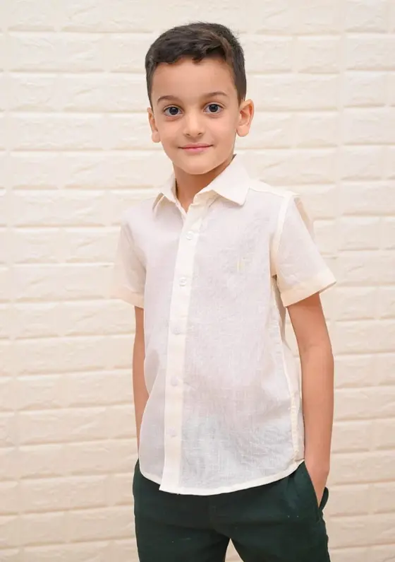 Imagem de destaque 5 de Blusa Manga Curta Lisa de Tecido