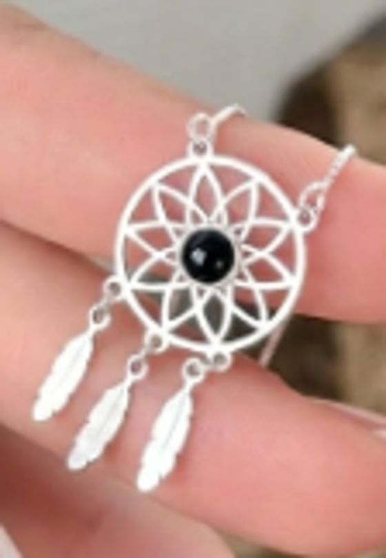 Colar de Prata Filtro dos Sonhos e Pedra Natural Ônix