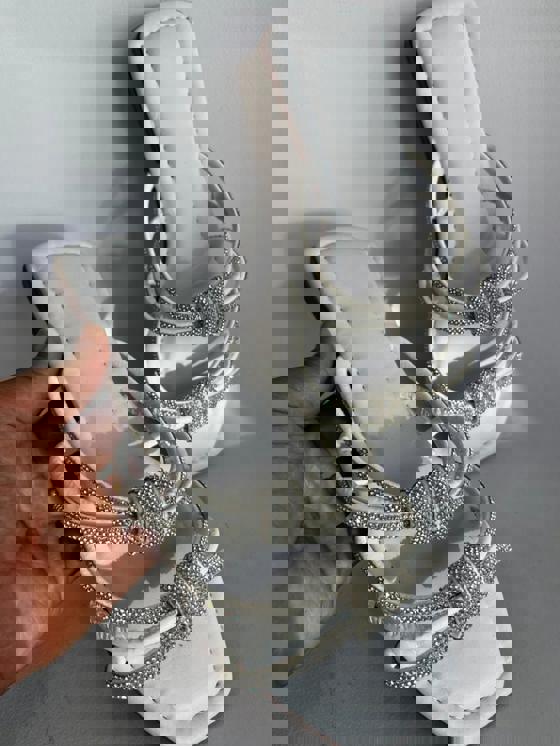 Imagem de destaque 3 de RASTEIRINHA BRANQUINHA