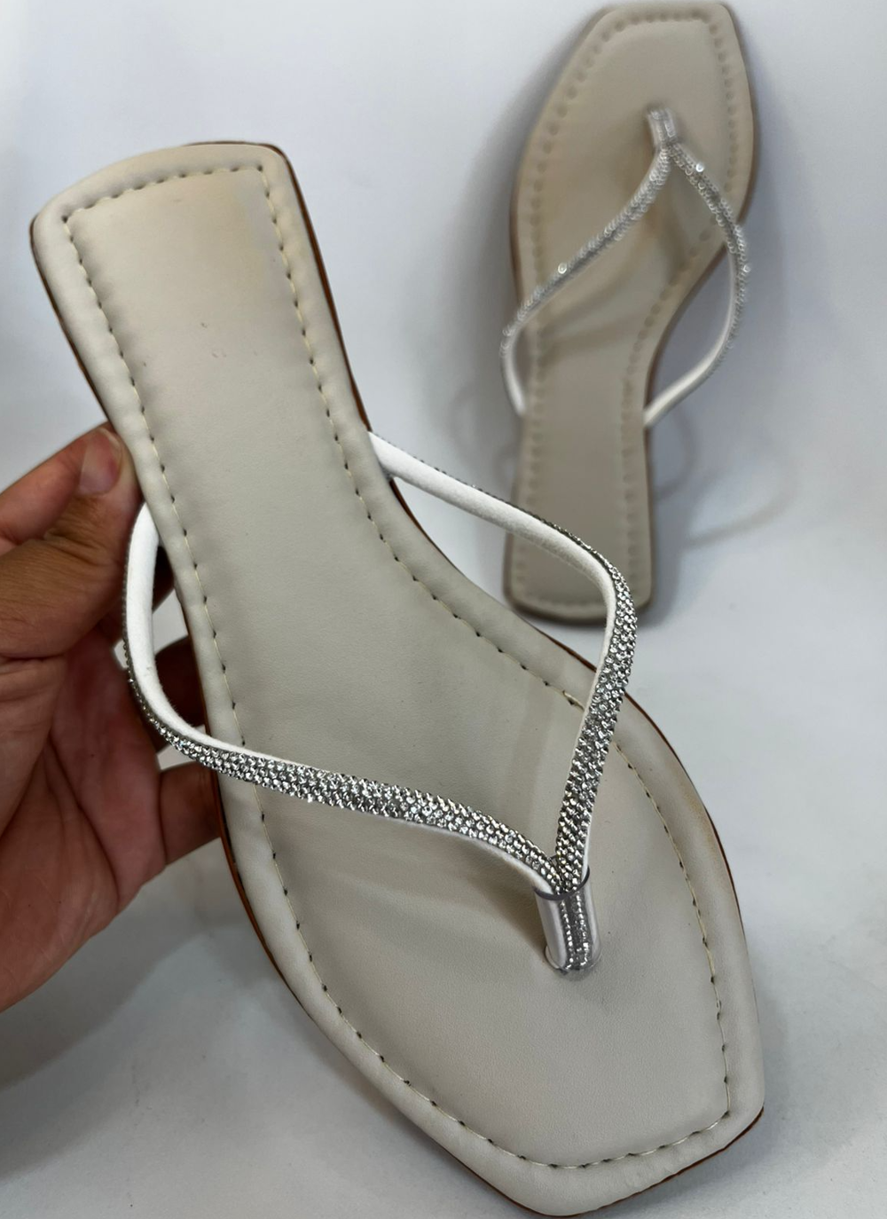 Imagem de destaque 3 de RASTEIRINHA ESTILO CHINELO MARTA