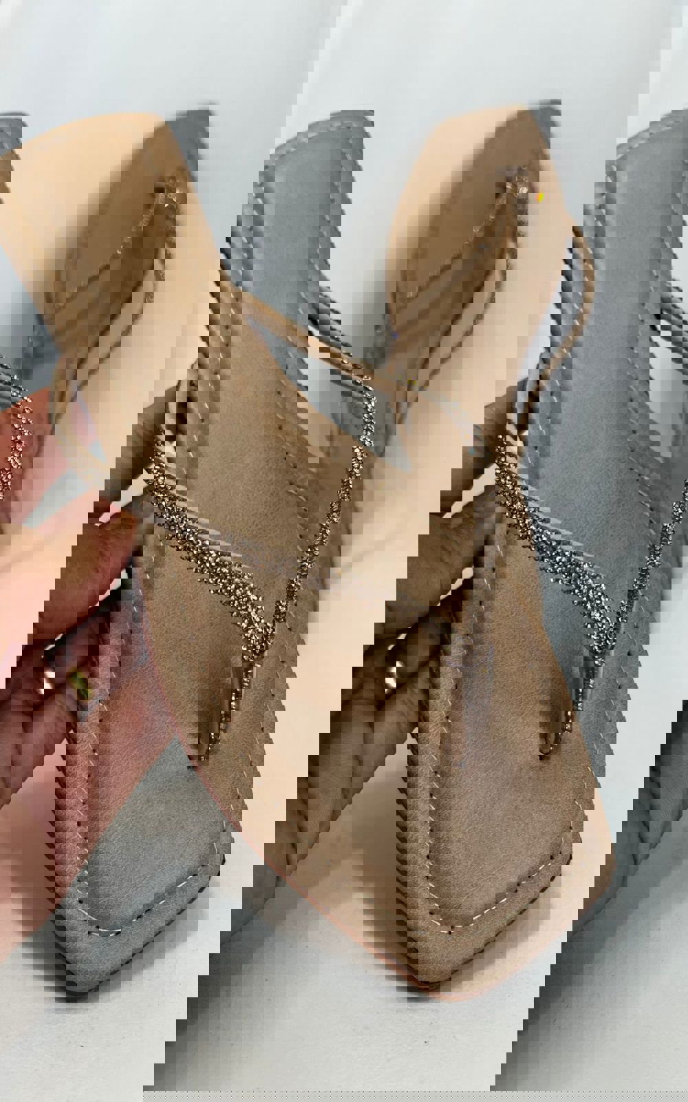 Imagem de destaque 5 de RASTEIRINHA ESTILO CHINELO ESTER